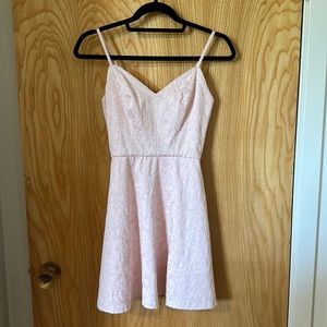 AQUA XS blush pink flower embroidered mini dress